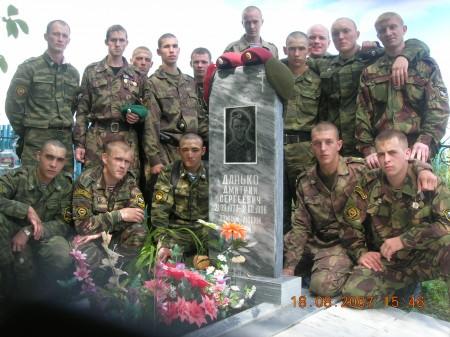 Спецназовцы северского соединения почтили память героически погибшего товарища