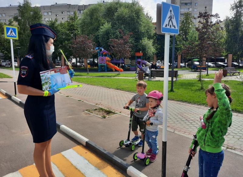 Профилактическое мероприятие для детей провели автоинспекторы в Реутове