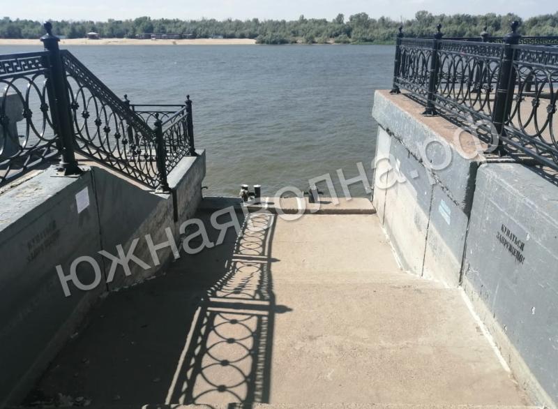 В Астрахани из маршрута дачного трамвайчика убрали остановку на Комсомольской Набережной