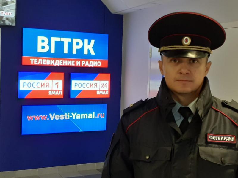 На Ямале росгвардейцы напомнили жителям округа основные правила безопасности в период осенней охоты