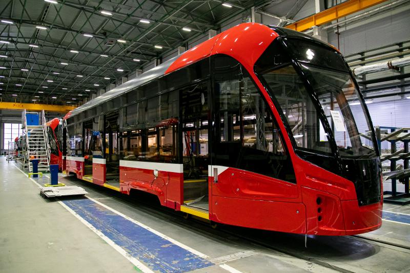 «ПК Транспортные системы» отправила в Ижевск восемь трамваев «Львенок»