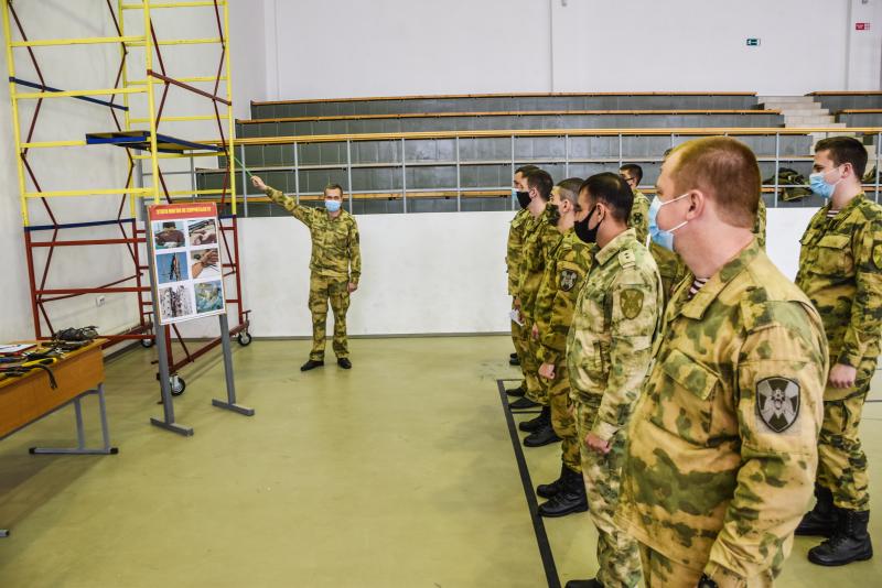 В УПРАВЛЕНИИ РОСГВАРДИИ ПО РЕСПУБЛИКЕ АДЫГЕЯ СТАРТОВАЛ ЗИМНИЙ ПЕРИОД ОБУЧЕНИЯ
