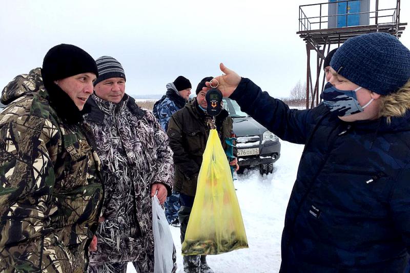 Сотрудники УИС Рязанской области провели соревнования по зимнему спортивному рыболовству