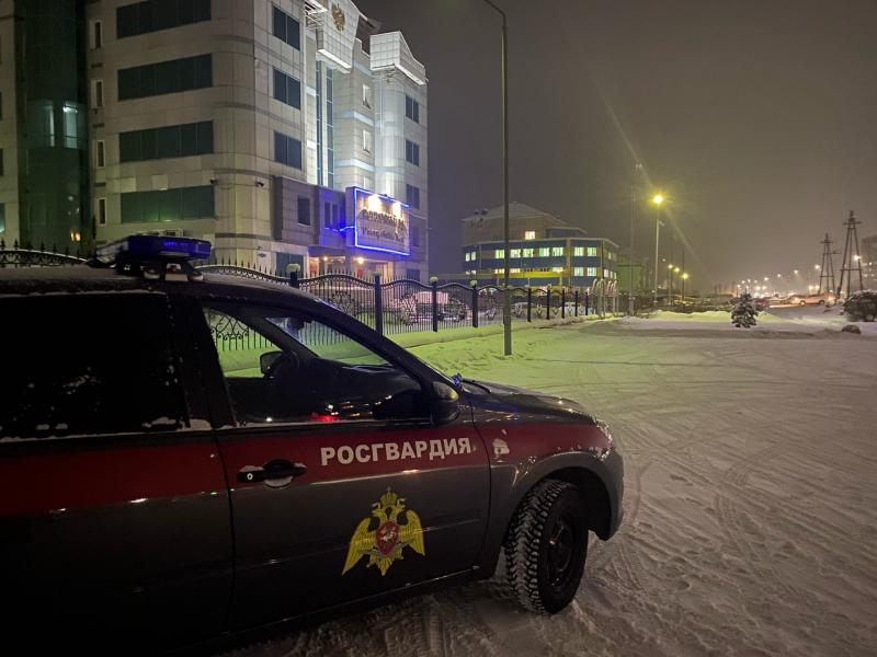 В Туве Росгвардия провела тренировки на охраняемом объекте совместно с ГИБДД МВД Тувы