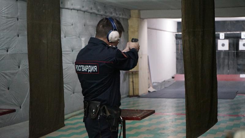 В Новосибирске сотрудники вневедомственной охраны Росгвардии приняли участие в турнире памяти погибшего коллеги