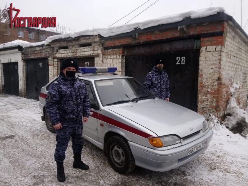 В Иркутской области сотрудники вневедомственной охраны Росгвардии задержали подозреваемого в краже из гаражного кооператива