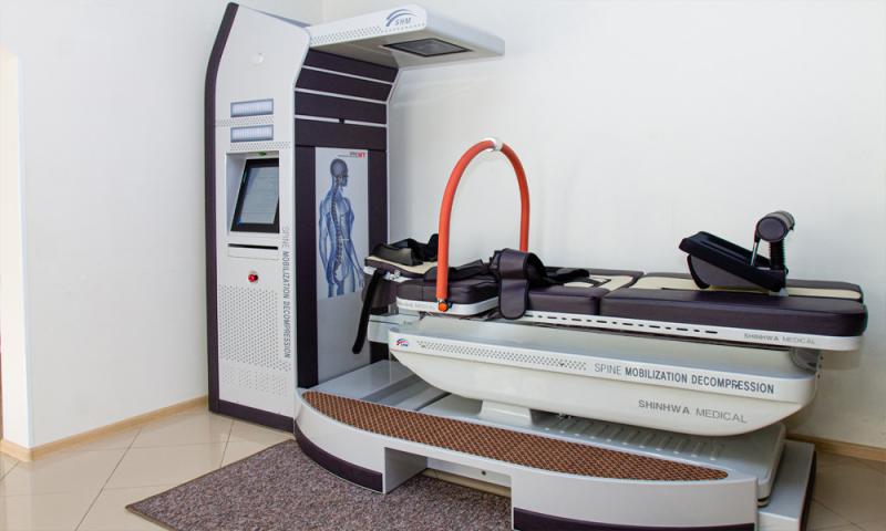 В Москве появилось уникальное оборудование для лечения грыж межпозвоночных дисков без операции