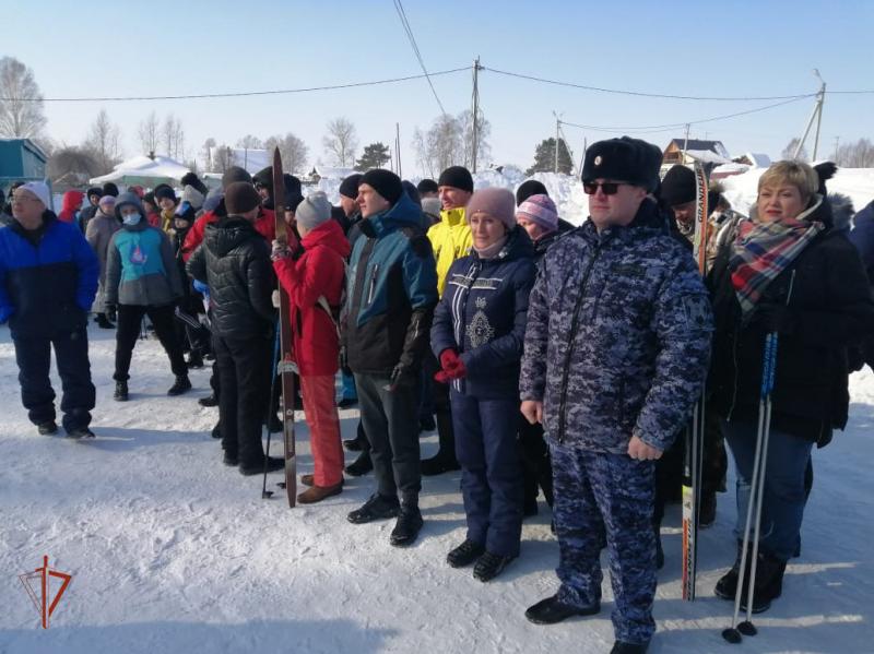 В Новосибирской области сотрудники вневедомственной охраны Росгвардии приняли участие в зимней спартакиаде