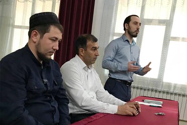В Дагестане сотрудники УИС провели мероприятие по профилактике терроризма и экстремизма среди несовершеннолетних