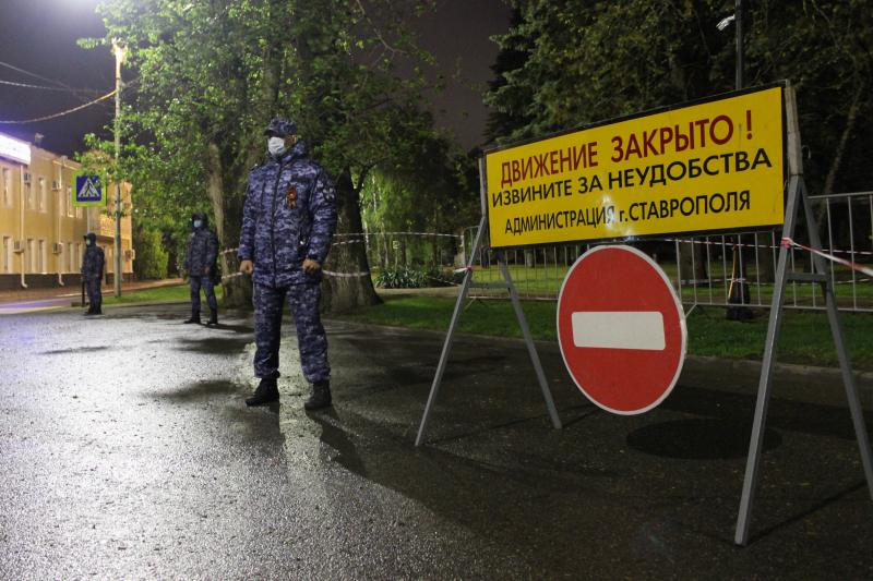 На Ставрополье сотрудники Росгвардии обеспечили общественную безопасность в День Победы