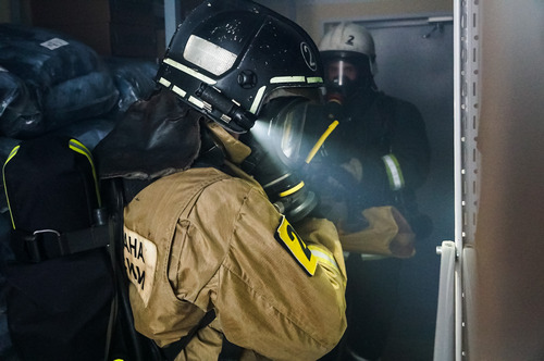 В Новгородской области сотрудники Росгвардии провели пожарно-тактические занятия