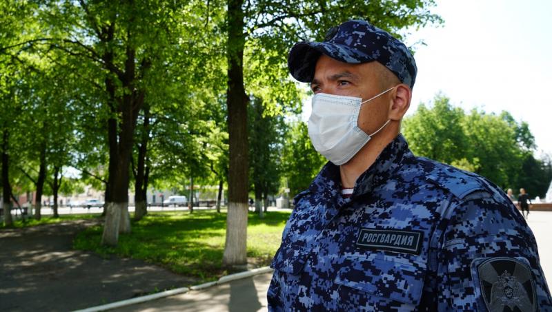 По подозрению в краже кировские росгвардейцы задержали уклоняющегося от исполнения воинской обязанности