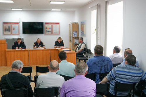 В Великом Новгороде состоялось расширенное заседание представителей Росгвардии, полиции и руководителей частных охранных предприятий