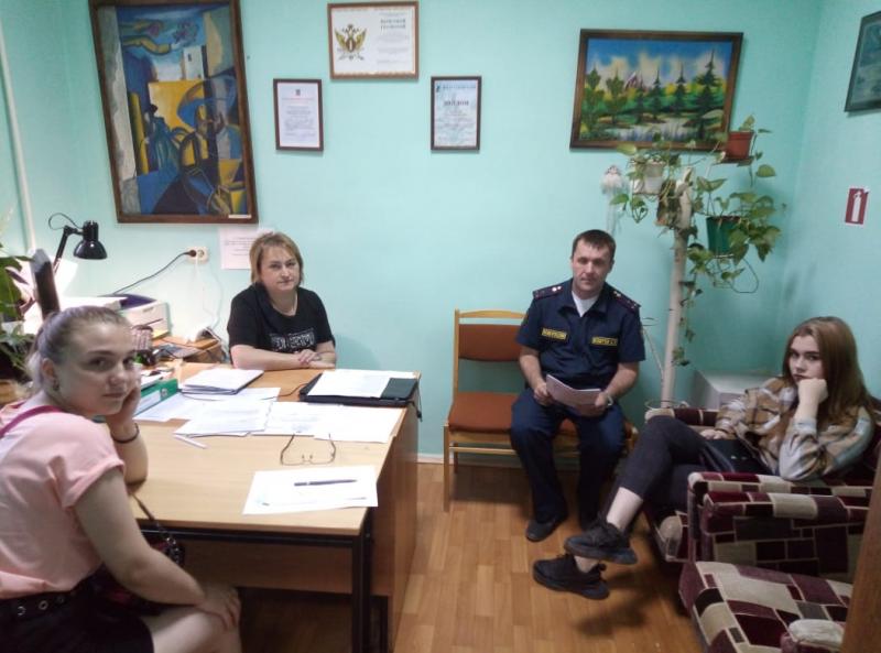 В Волгодонске сотрудники УИИ провели межведомственное мероприятие с подростками и их родителями