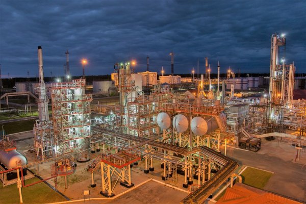Важнейший для УрФО завод по переработке нефти получил надежное электроснабжение