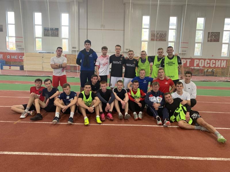 Товарищеская встреча между футбольными командами РАНХиГС и ВЭПИ