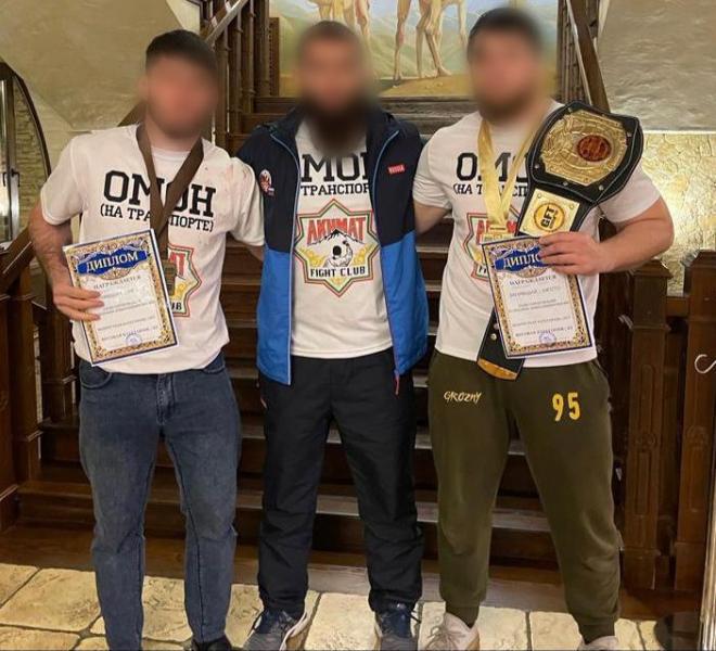 Сотрудники чеченского ОМОН (на транспорте) заняли призовые места в турнире по смешанным единоборствам в Кисловодске.