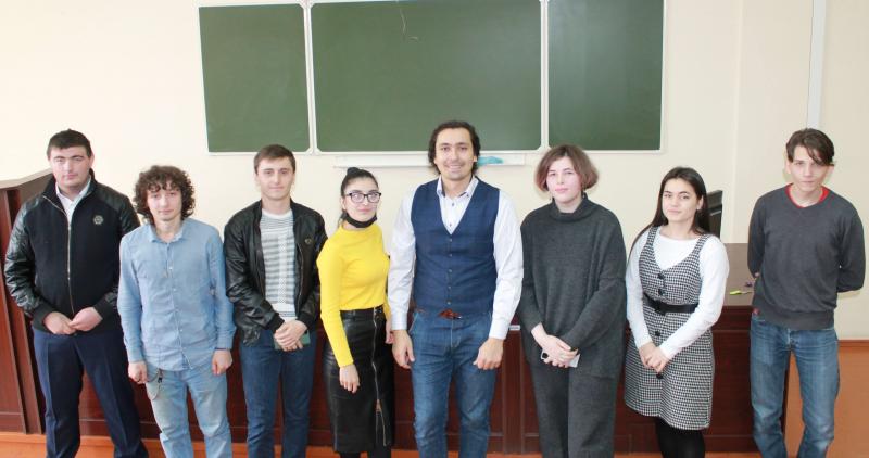 Активисты Народного фронта в Кабардино-Балкарии готовят добровольцев культуры