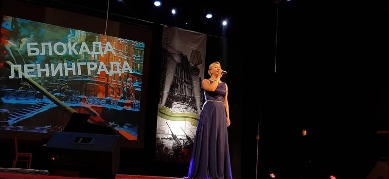 Певица Ева Канна приняла участие в концерте для ветеранов Великой Отечественной войны