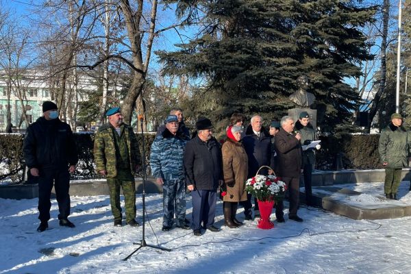 Сотрудники ОФСИН России по Карачаево-Черкесской Республике приняли участие в памятных мероприятиях