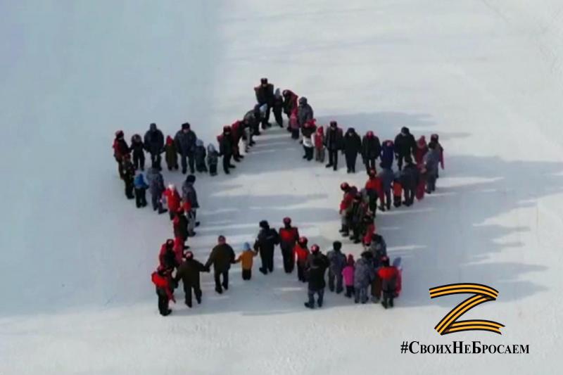 Росгвардия поддержала флешмобом всероссийскую акцию «Своих не бросаем» на Ямале (ВИДЕО)