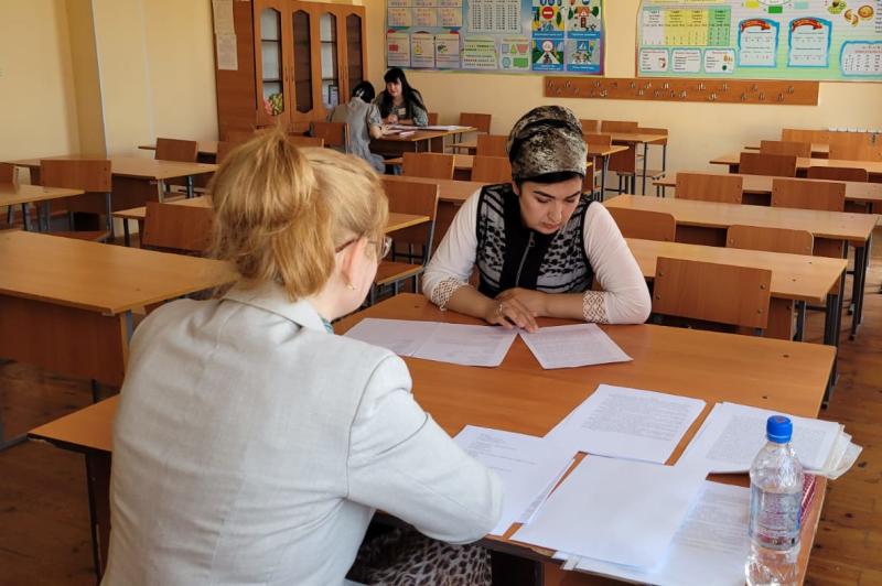 Команда педагогов и психологов АлтГПУ ведет подготовку к открытию российско-таджикских школ в Таджикистане