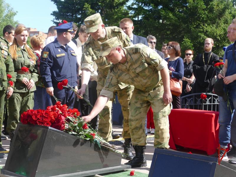Росгвардейцы приняли участие в захоронении останков красноармейца