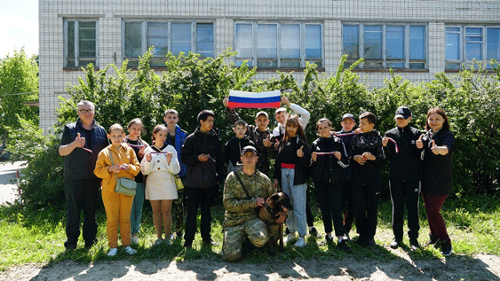 В Димитровграде военнослужащие Росгвардии приняли участие в памятных мероприятиях в День памяти и скорби