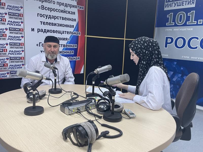 Ветеран Росгвардии выступил на радио в Ингушетии