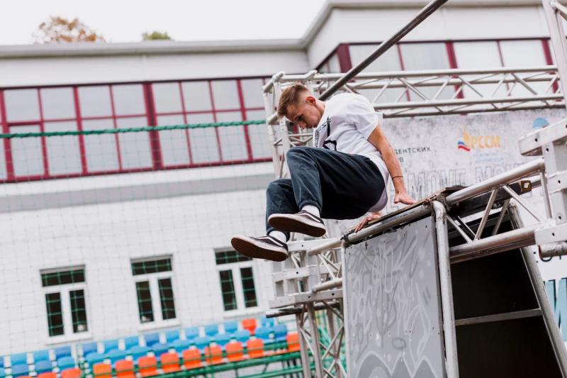 Более 300 000 студентов присоединились к проекту «Уличные культуры 2022»