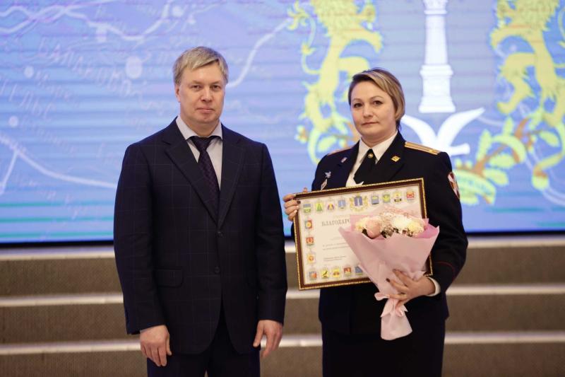 Представители правовой службы Росгвардии получили награды от Губернатора Ульяновской области