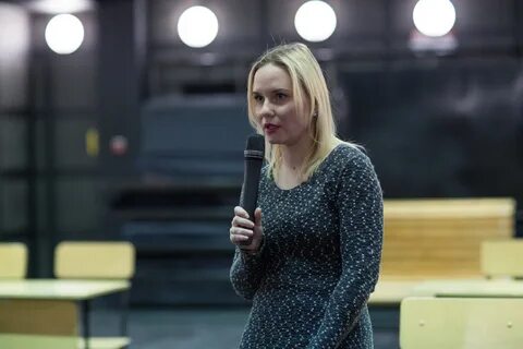Обсуждение спектакля "Вдох-выдох" в Государственном Русском драматическом театре имени Бестужева