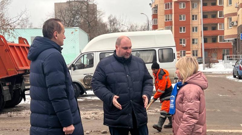 Кирилл Кудряшов совместно с депутатом МОД проверил уборку дорог в городском округе Королёв