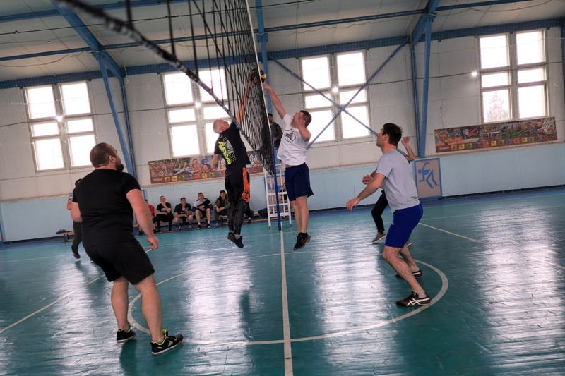 Чемпионат по волейболу среди военнослужащих Росгвардии прошёл в Грозном