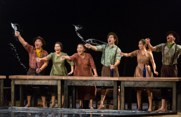 Минкультуры Бурятии, министр Соелма Дагаева -
"Главный приз зрителей – коллективная поездка в Санкт-Петербург"