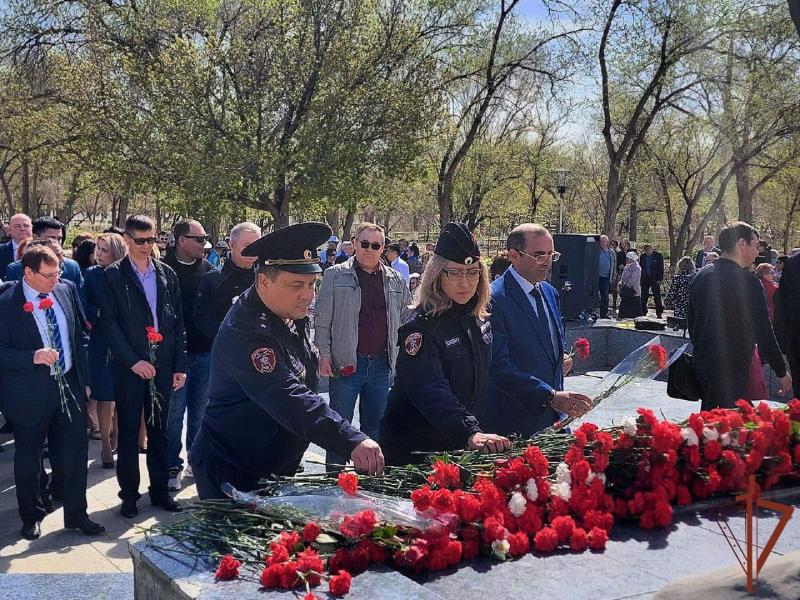 В МЕРОПРИЯТИЯХ В ЧЕСТЬ ДНЯ КОСМОНАВТИКИ ПРИНЯЛИ УЧАСТИЕ РОСГВАРДЕЙЦЫ, ОБЕСПЕЧИВАЮЩИЕ ПРАВОПОРЯДОК НА БАЙКОНУРЕ