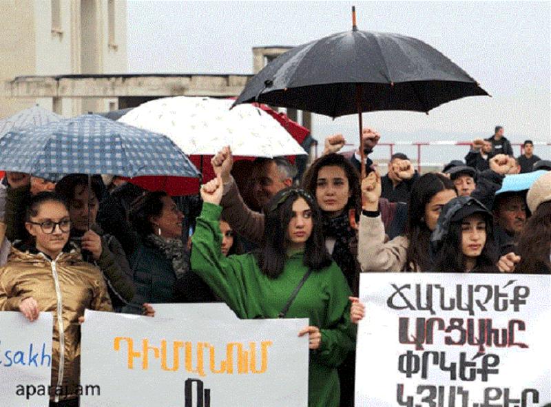 В Степанакерте начинается новое движение с требованием снятия блокады Нагорного Карабаха (Арцаха). ВИДЕО