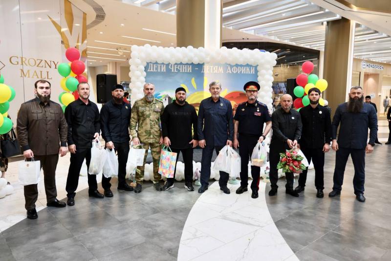 Начальник Управления Росгвардии по Чеченской Республике принял участие в региональной благотворительной акции