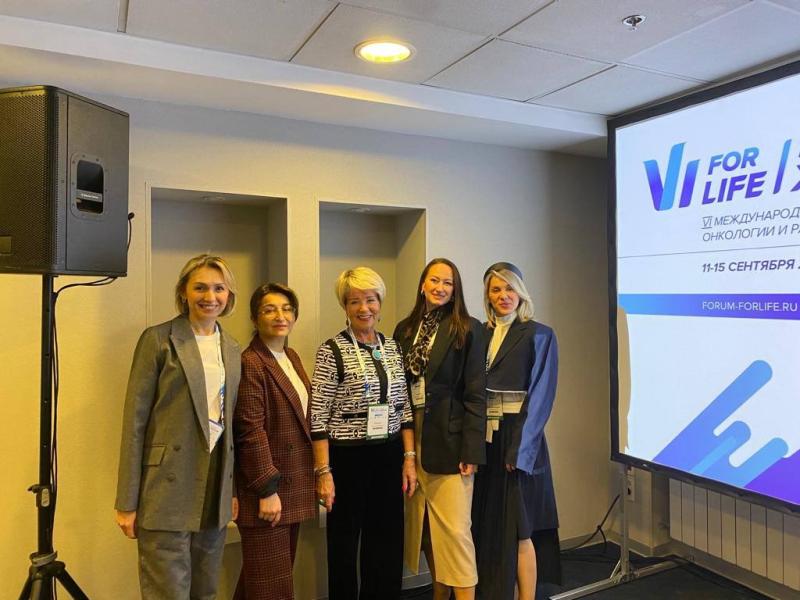 Профилактика – ключ к здоровью: врачи Маммологического центра L7 открыли кампанию по проведению превентивных маммологических обследований в рамках «Розового октября»