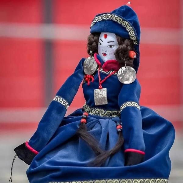 инистр культуры Бурятии Соелма Дагаева, министерство культуры Бурятии: Россия, культура, выставки, 2023 - "Краски лета и осеннее вдохновение"