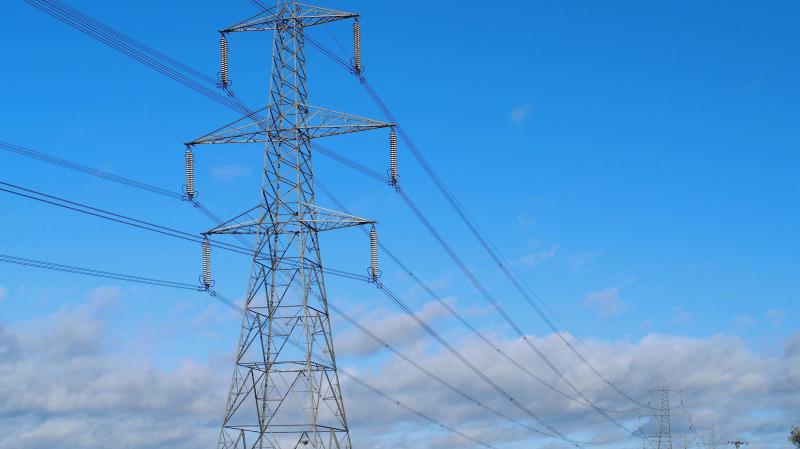 «Россети» модернизируют транзиты, обеспечивающие электроснабжение центральных и западных районов Саратовской области
