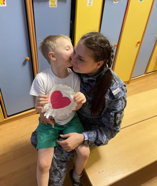 С ЛЮБОВЬЮ К МАМЕ