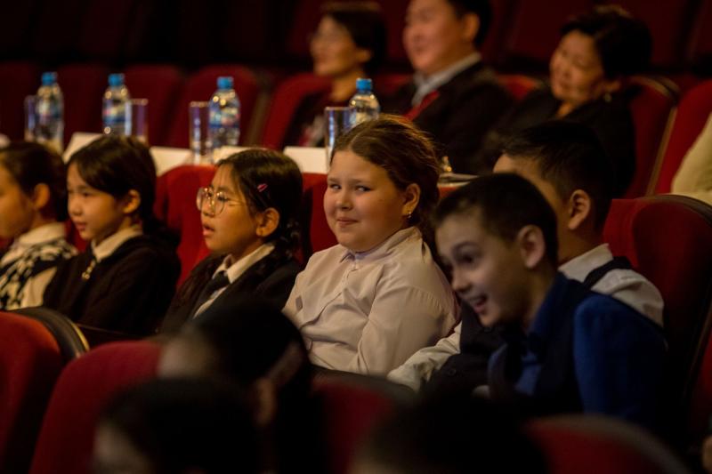 Министерство культуры Бурятии: «Алтан Баг» зажигает таланты! - Россия, Культура, Театр, Дети, 2023 - Министр культуры Бурятии Соелма Дагаева,