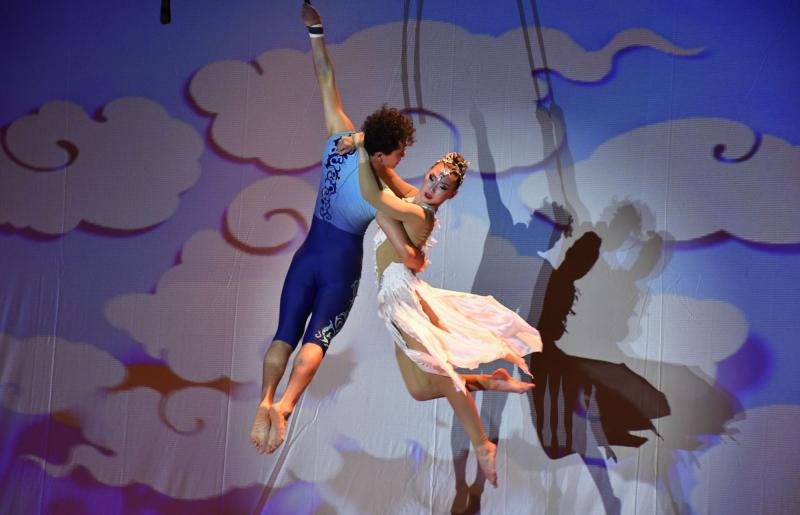 Концерт, 2023 - министр культуры Бурятии Соелма Дагаева,  министерство культуры Бурятии: "Бурятский госцирк гастролировал в Луганске" - Театр, Дети, Россия, Культура,