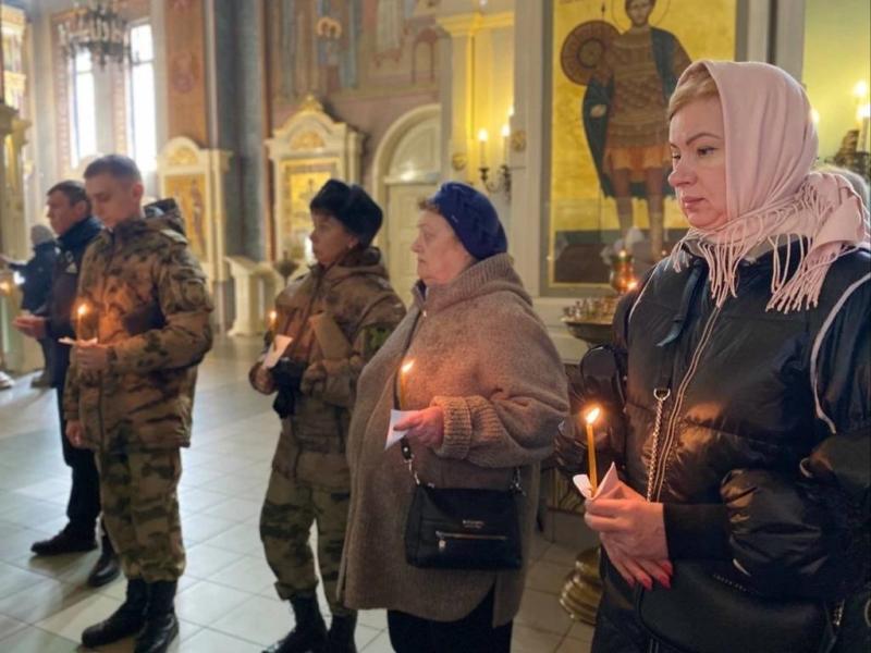 В преддверии Дня Росгвардии в Иркутской области почтили память погибших воинов