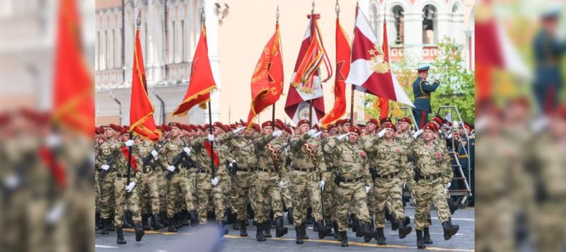 Военнослужащие Росгвардии приняли участие в генеральной репетиции Парада Победы на Красной Площади