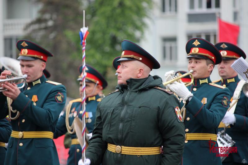 Военные музыканты Росгвардии приняли участие в генеральной репетиции Парада Победы в Самаре