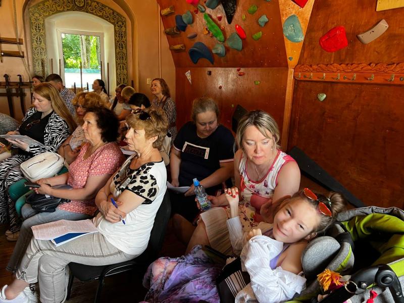 Обнинск объединяется: Круглый стол о развитии инклюзивного пространства для семей с детьми с ОВЗ
