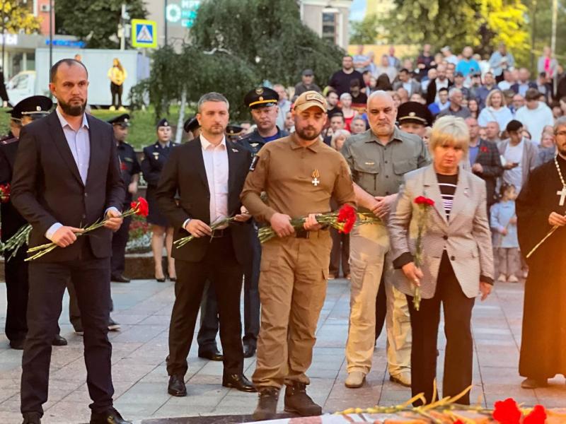 на Аллее Славы в Видном состоялась акция, посвященная 83-й годовщине начала ВОв