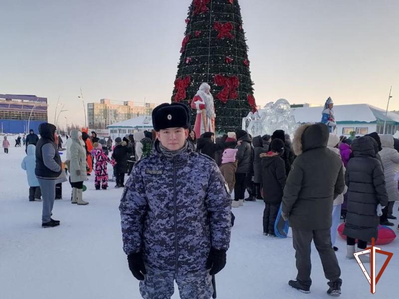 Росгвардия в Югре обеспечила безопасность граждан при проведении новогодних мероприятий